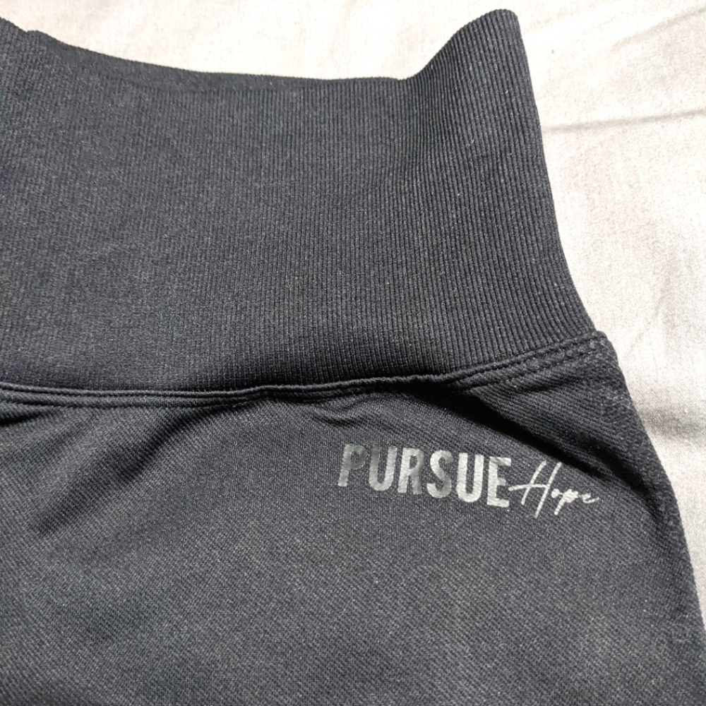 Pursue seamless leggings hopescope black
